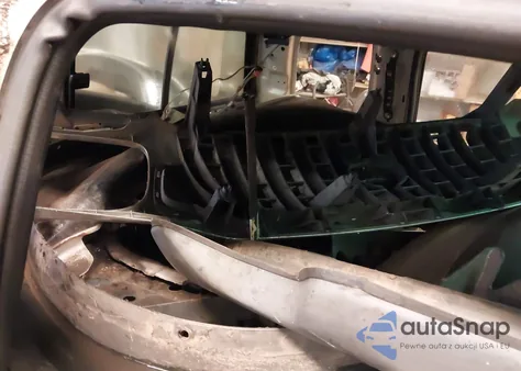 2002 Toyota Tacoma from USA, damaged, VIN 5TEWM72N92Z094785